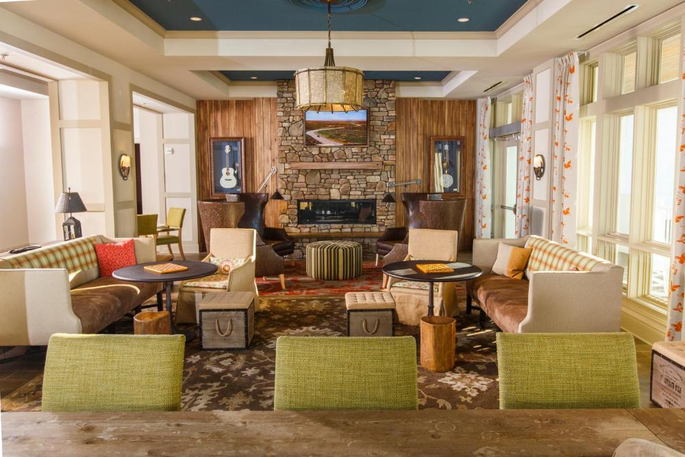 Dollywood's DreamMore Resort and Spa